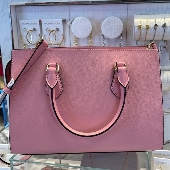 MICHAEL KORS
Sheila Medium CZ Faux Saffiano Leather Satchel Crossbody 
NWT - Picture 11 of 16